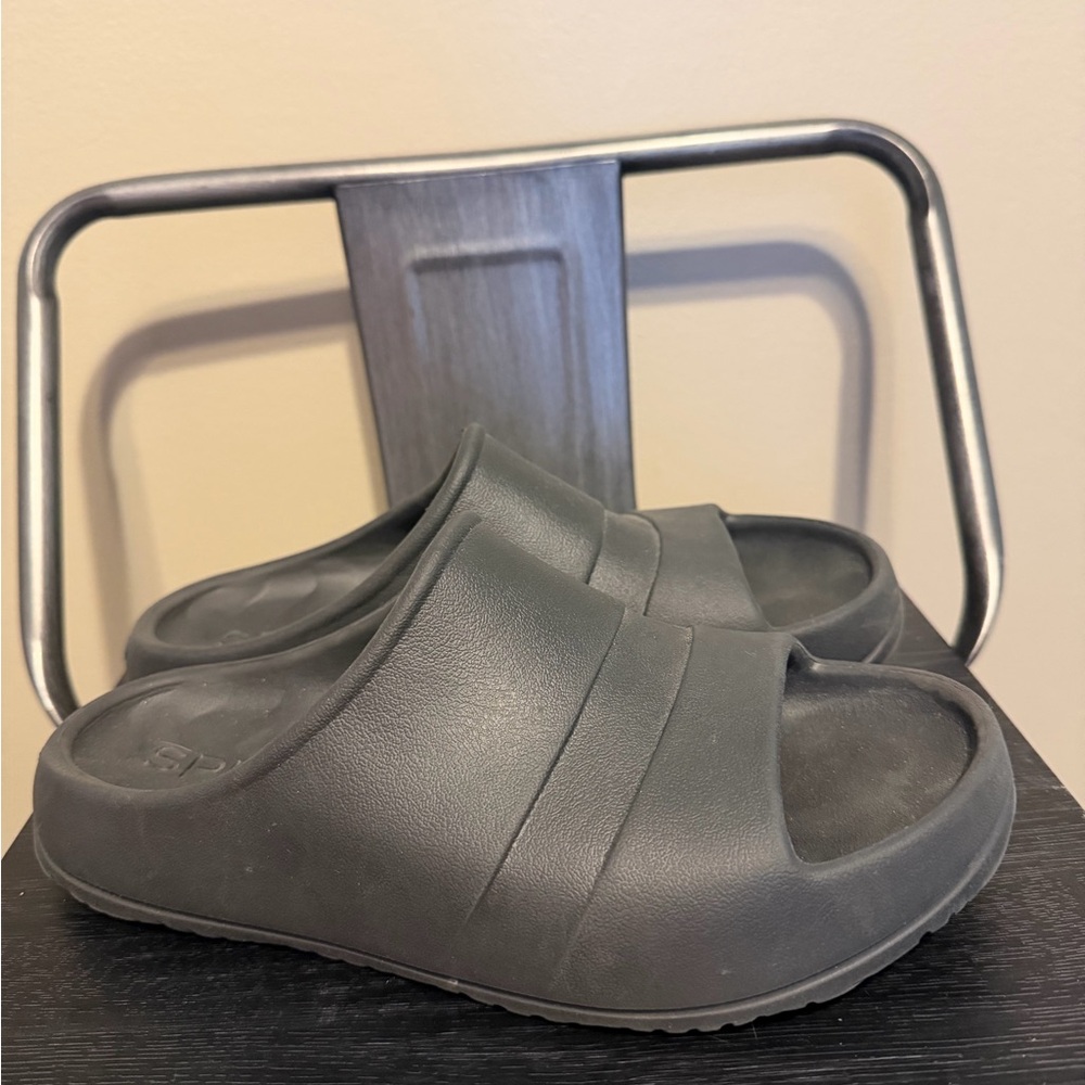 Sperry Black Slide Sandals Women 8 / Men 6 Comfort Casual